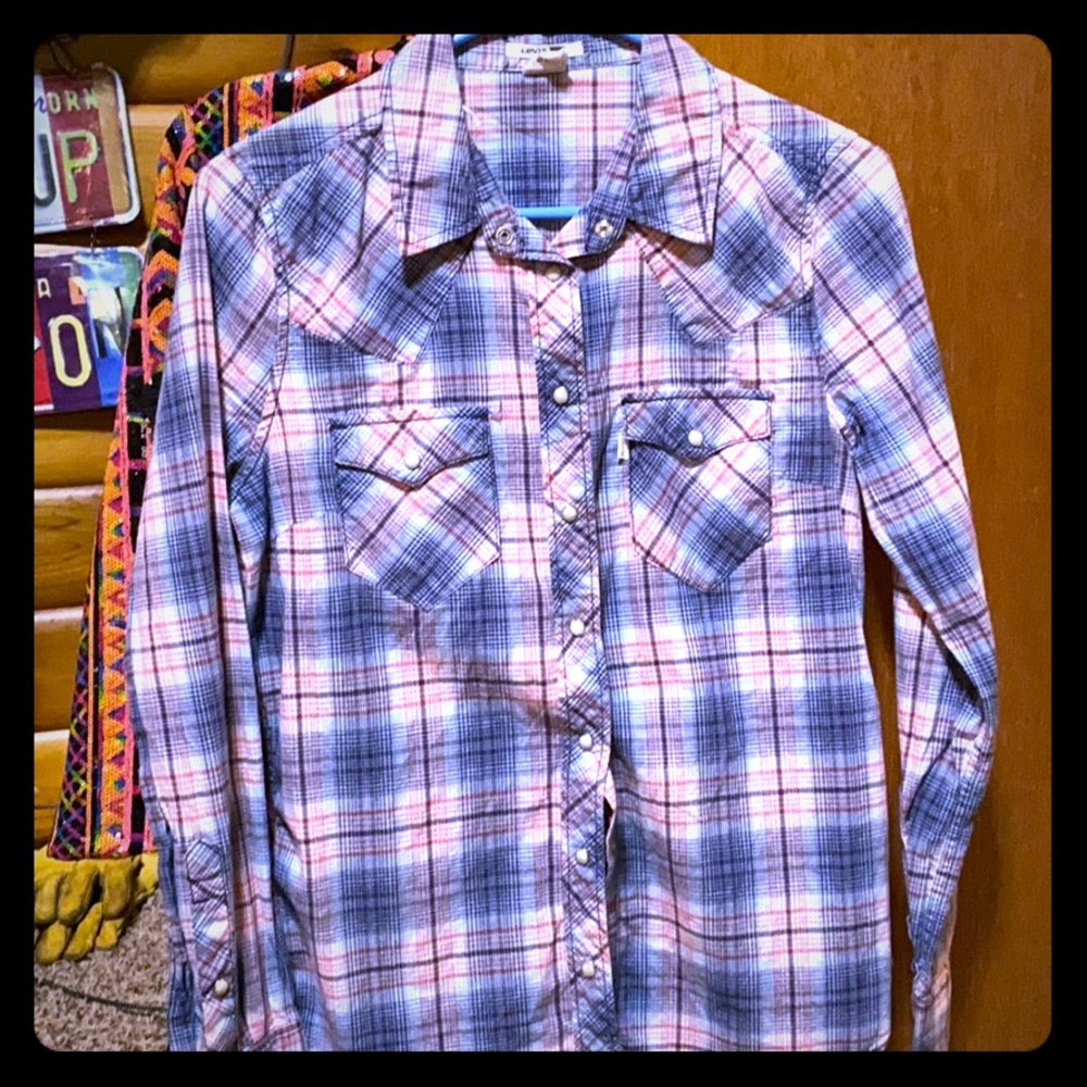 Women’s button down western shirt